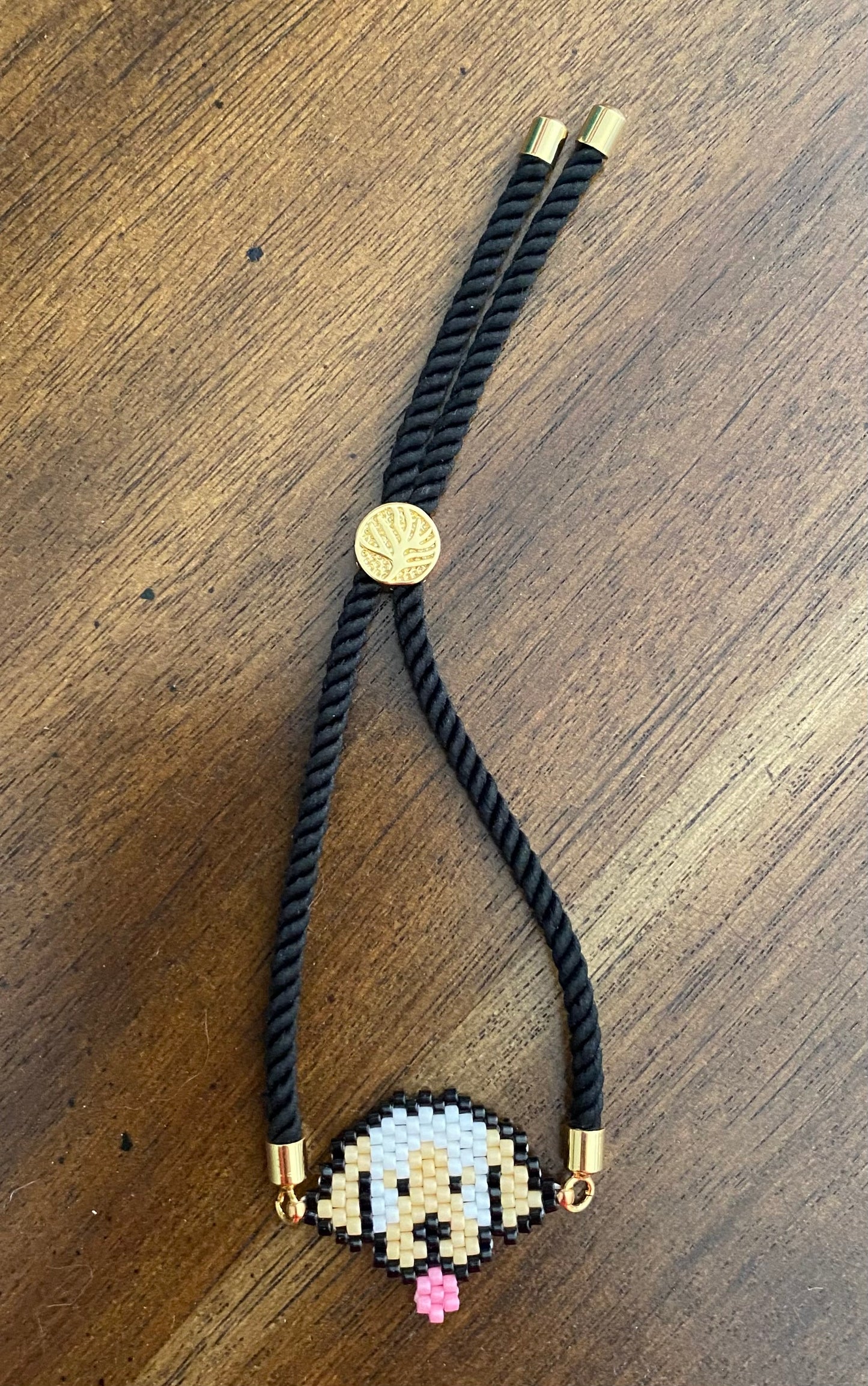 Miyuki dog design beaded bracelet. Adjustable bracelet for dog lovers.