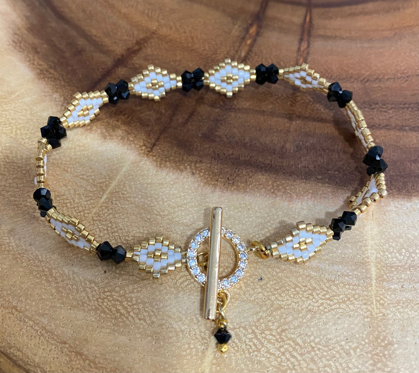 Rhombus shaped Miyuki beads bracelet