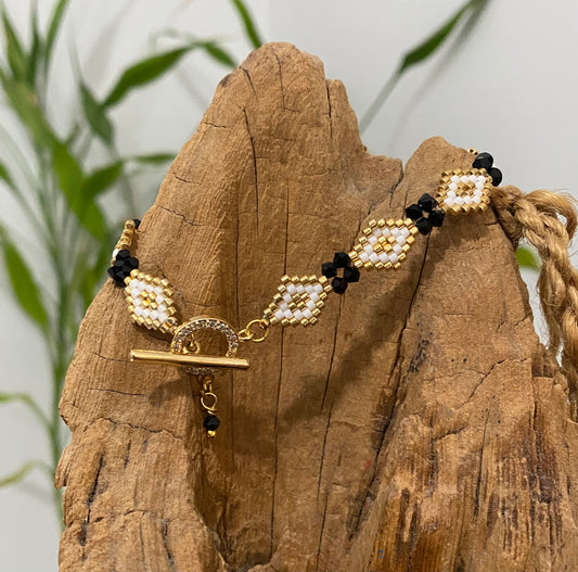 Rhombus shaped Miyuki beads bracelet